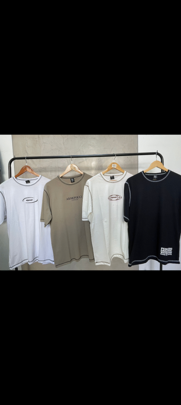Remera contratono estampado premium
