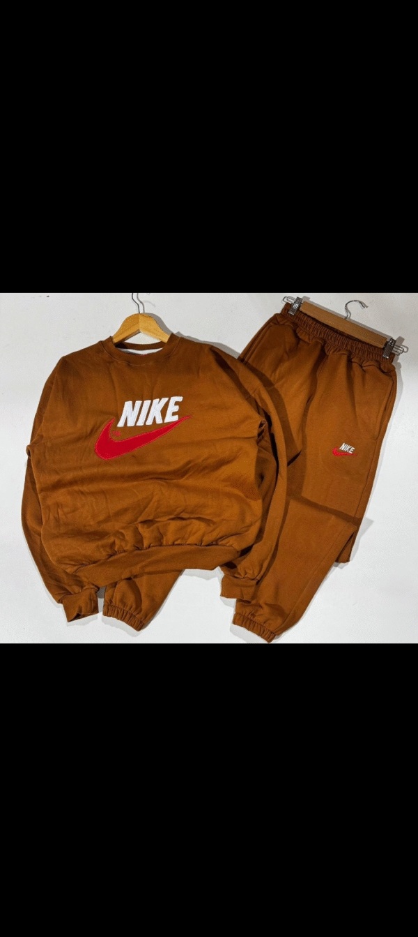 Conjunto nike unixes - Image 3