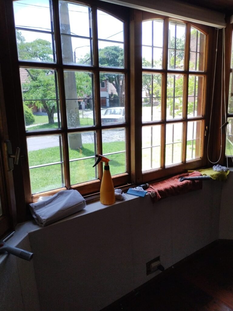 f0204f6d-87ea-4bab-ac51-7c98af0c9933